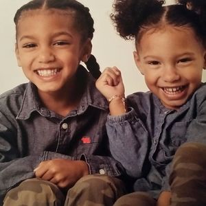 Meet your Posher, Charlana